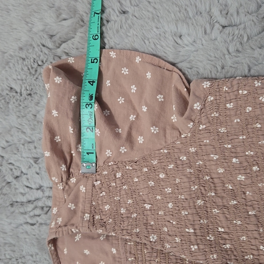American Eagle Outfitters tan tie front floral blouse size L - Picture 8 of 8